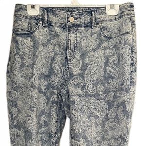 Chico’s Paisley Size 1 Jean